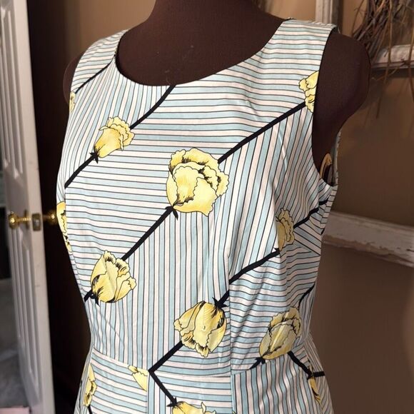NWT Talbots fit and flare midi dress women’s size 6 yellow tulips blue black str - Picture 2 of 13